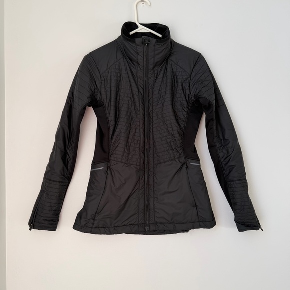 Athleta Black Sprinter Jacket Puffer Size Small - Picture 3 of 13